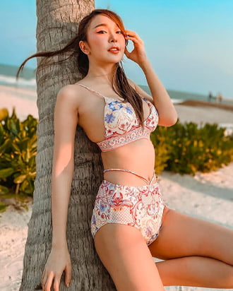 Women models thai 18 Tips